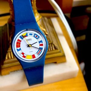Ladies Small Swatch Watch - Vintage